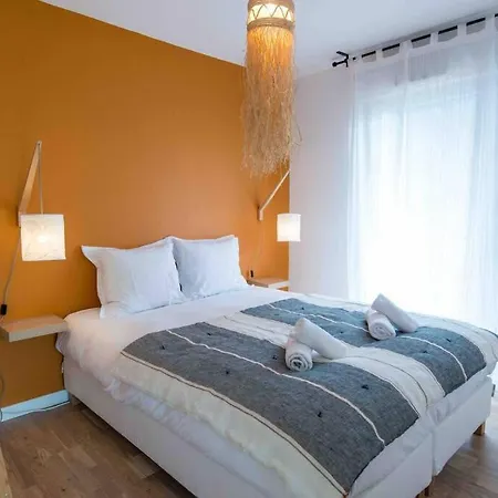 L'Oasis Urbain, Proche Gare, Parking Prive, 6-8 Px Apartmán